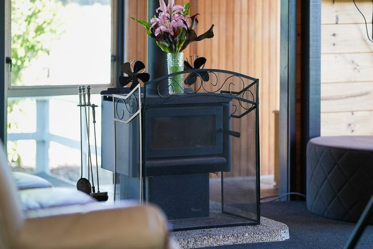 Photo of property in 97 Rangiuru Road, Otaki Beach, Otaki, 5512