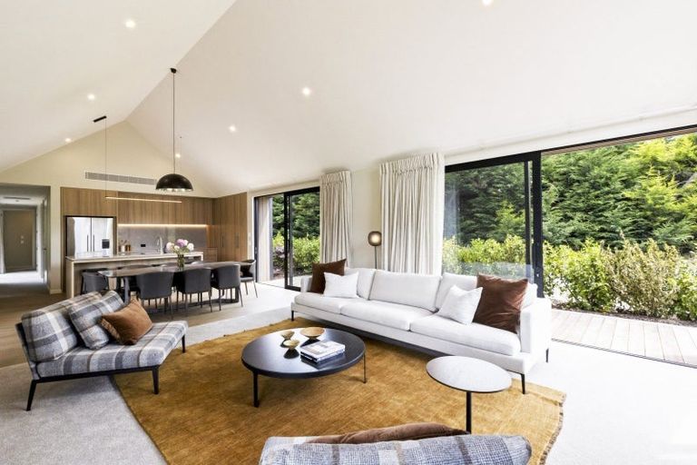Photo of property in Kawarau Heights, 4 Carrick Lane, Lake Hayes, Queenstown, 9304