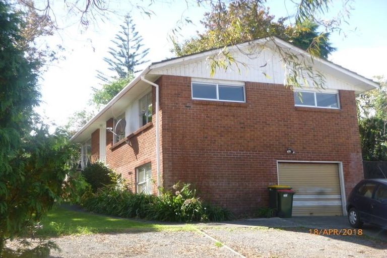 Photo of property in 47 Normanton Street, Glenfield, Auckland, 0629