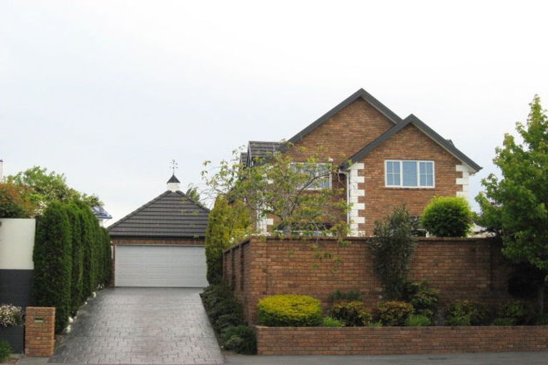 Photo of property in 229 Maidstone Road, Avonhead, Christchurch, 8042