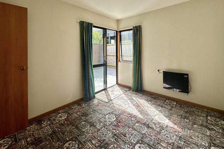 Photo of property in 63 Oxford Street, Lyttelton, 8082