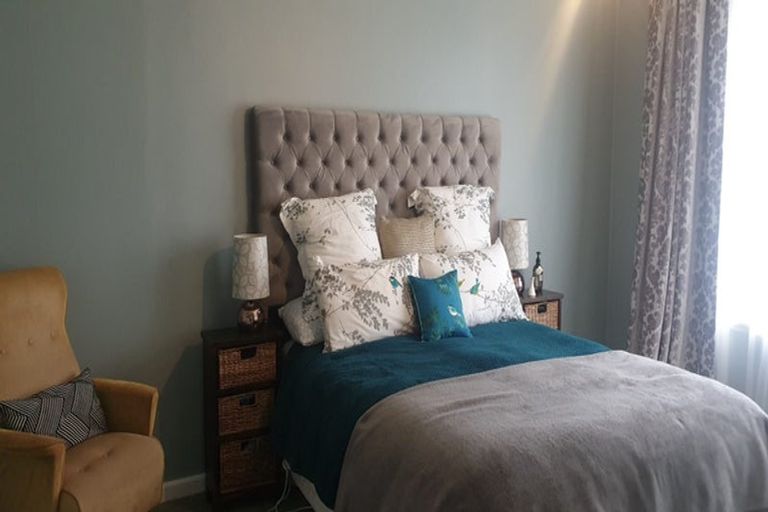 Photo of property in 132 Innes Road, St Albans, Christchurch, 8052