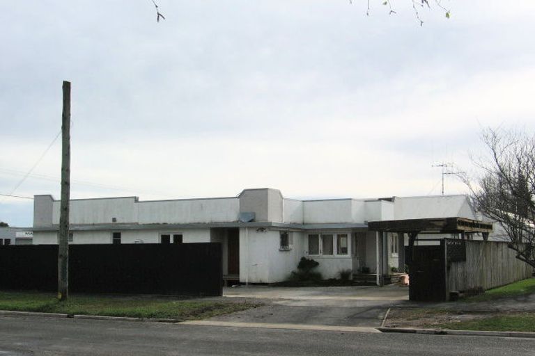 Photo of property in 84 Rimu Street, Maeroa, Hamilton, 3200