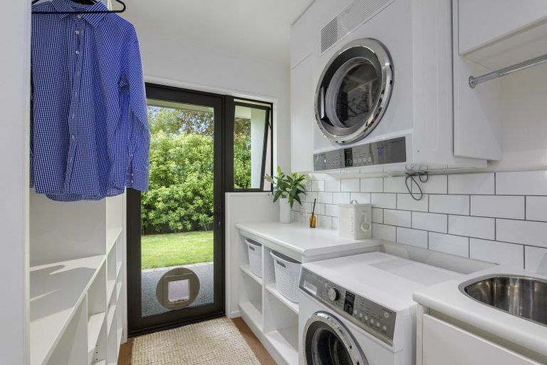 Photo of property in 93 Mays Road, St Albans, Christchurch, 8052