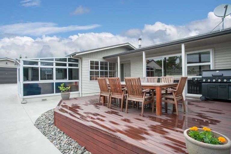 Photo of property in 13 Highland Drive, Pukete, Hamilton, 3200