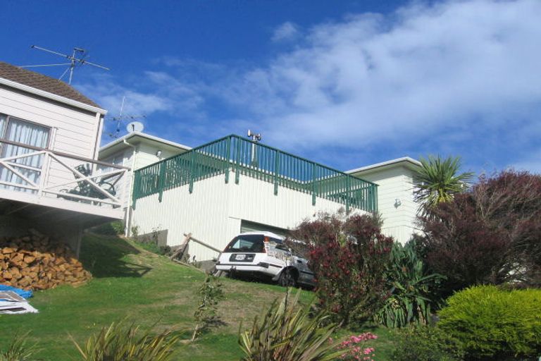 Photo of property in 41 Ernest Street, Ranui, Porirua, 5024