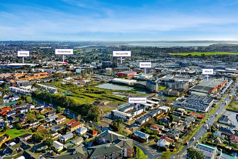 Photo of property in 13 Clay Works Lane, New Lynn, 0600