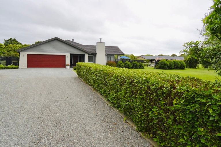 Photo of property in 27 Ohau Terraces, Ohau, Levin, 5570