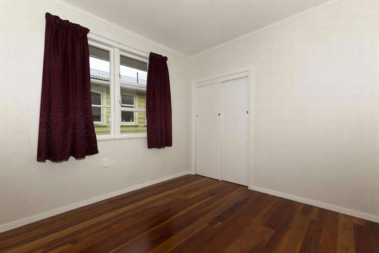 Photo of property in 178 Taita Drive, Avalon, Lower Hutt, 5011