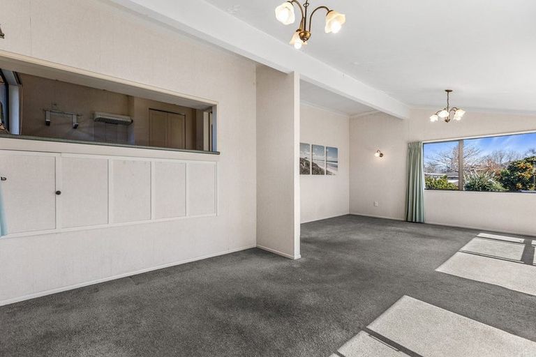 Photo of property in 2/500 Otumoetai Road, Otumoetai, Tauranga, 3110