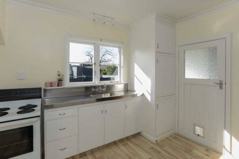 Photo of property in 900 Clive Street, Akina, Hastings, 4122