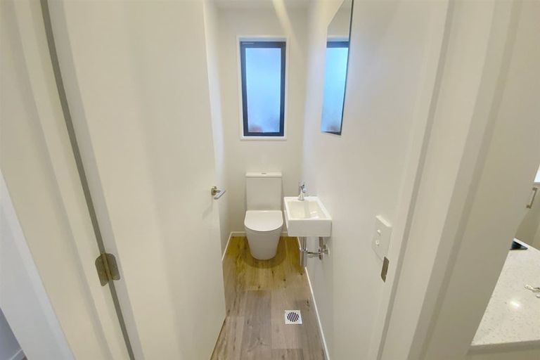 Photo of property in 35b Clarence Street South, Addington, Christchurch, 8024