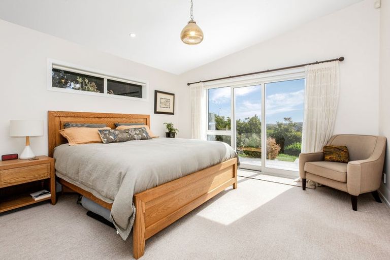 Photo of property in 152 Eskdale Road, Papakowhai, Porirua, 5024