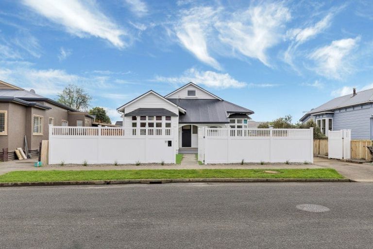 Photo of property in 11 Rosalie Terrace, Kelvin Grove, Palmerston North, 4414