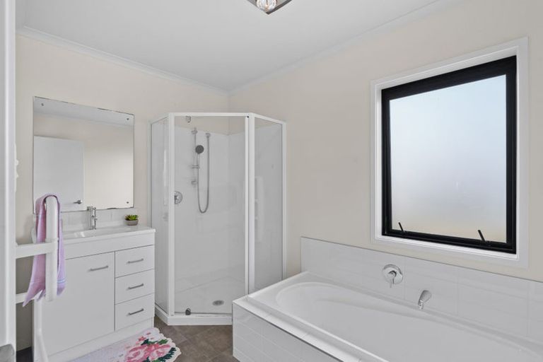 Photo of property in 6 Charlbury Drive, Rolleston, 7615