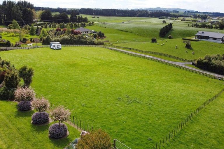 Photo of property in 143h Smith Road, Dannevirke, 4978