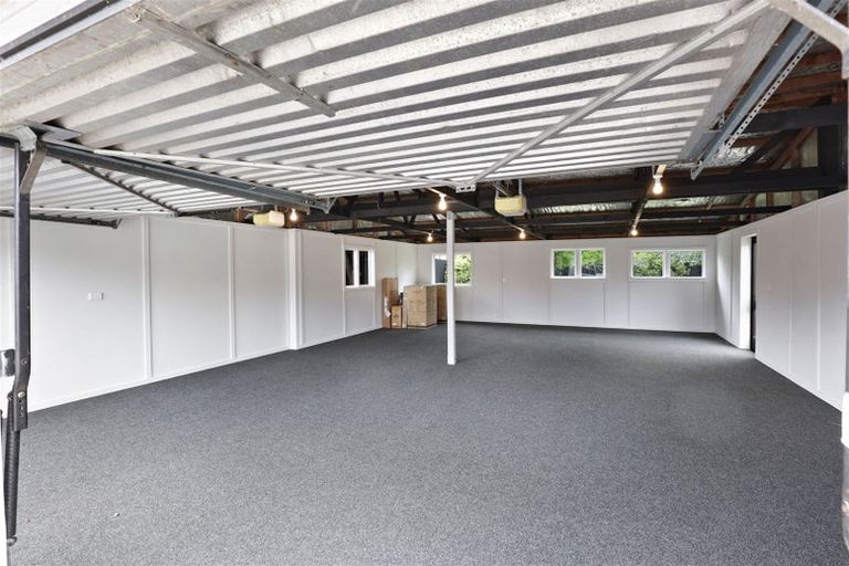 Photo of property in 4 Shaftesbury Street, Avonhead, Christchurch, 8042