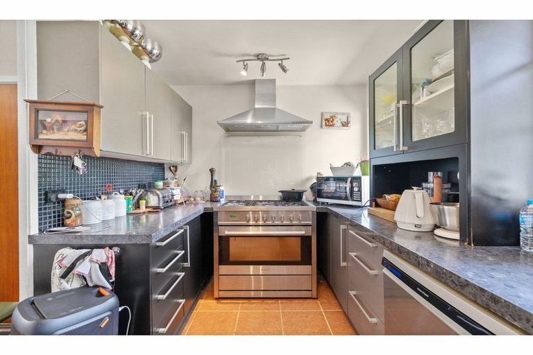 Photo of property in 605 Tay Street, Hawthorndale, Invercargill, 9810