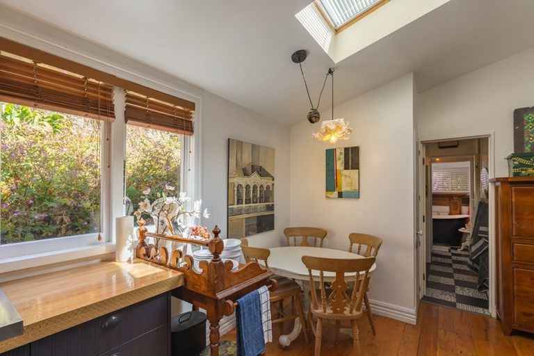 Photo of property in 12 Russell Street, Stepneyville, Nelson, 7010