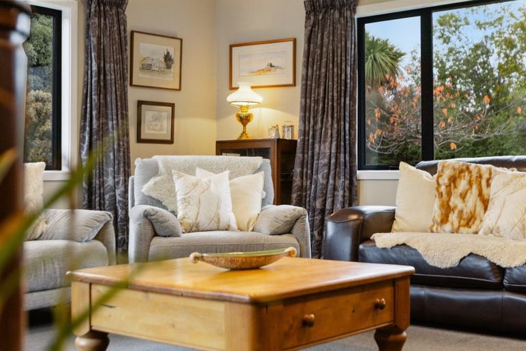 Photo of property in 5 Ethereal Crescent, Mount Pisa, Cromwell, 9383