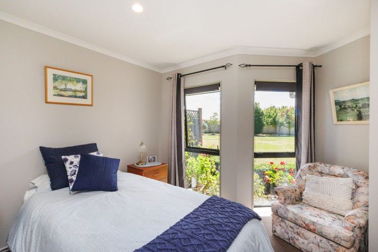 Photo of property in 92 Mount Taylor Drive, Feilding, 4775