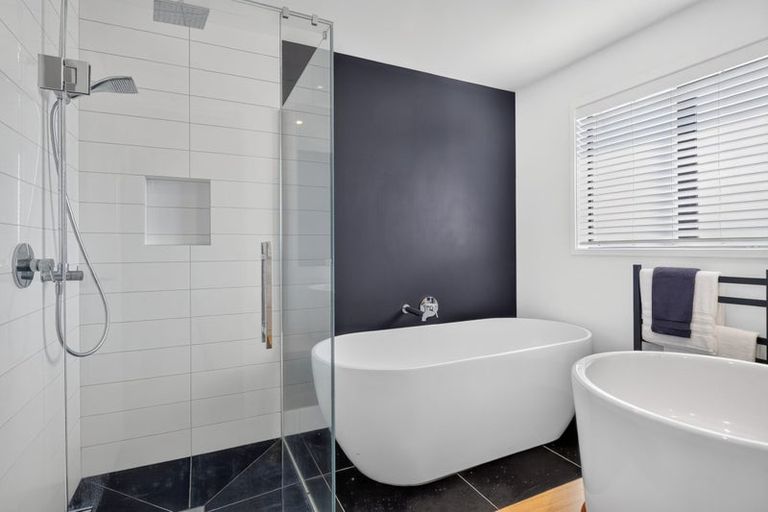 Photo of property in 34 Alan Livingston Drive, Cambridge, 3434