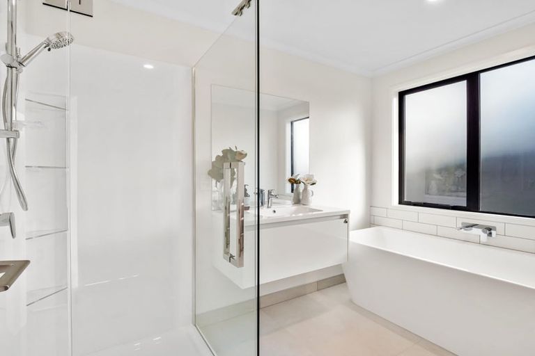 Photo of property in 219 Adler Drive, Ohauiti, Tauranga, 3112