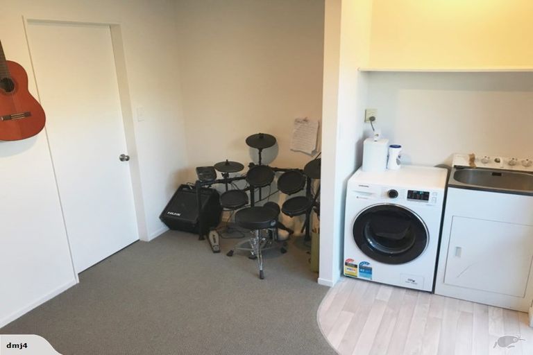 Photo of property in 16 Sarah Place, Papamoa Beach, Papamoa, 3118