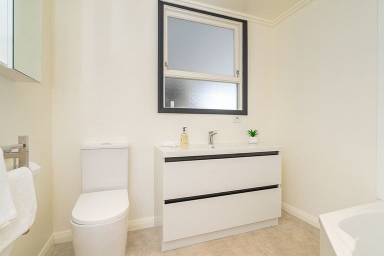 Photo of property in 35 Morrison Street, Caversham, Dunedin, 9012