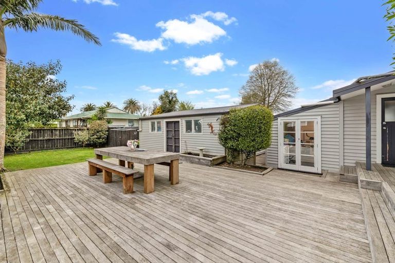 Photo of property in 190 Great South Road, Drury, 2113