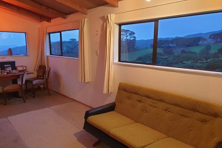 Photo of property in 152 Lone Kauri Road, Karekare, New Lynn, 0772