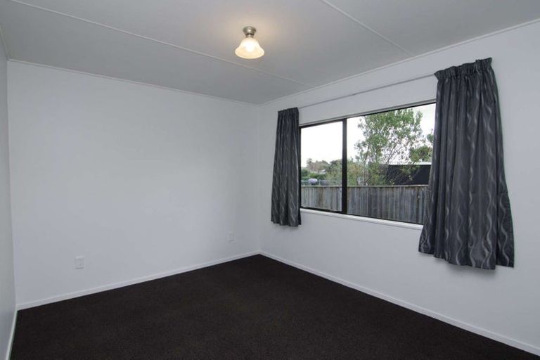 Photo of property in 18 Naples Street, Martinborough, 5711