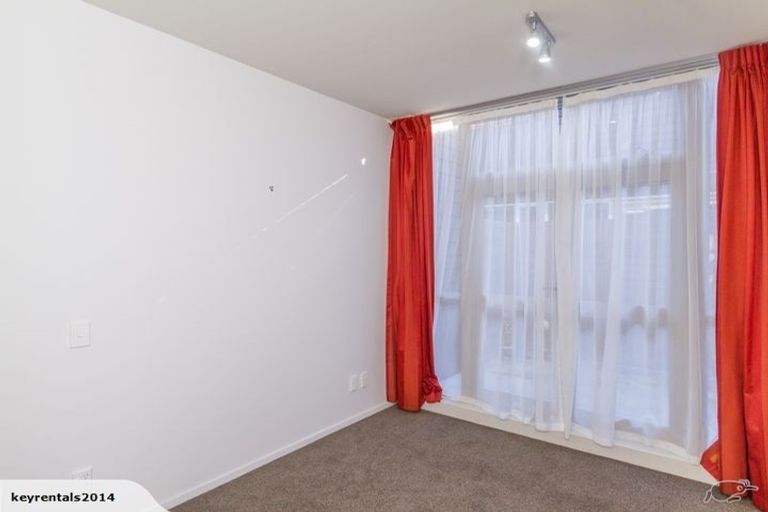 Photo of property in 8/337 Jackson Street, Petone, Lower Hutt, 5012