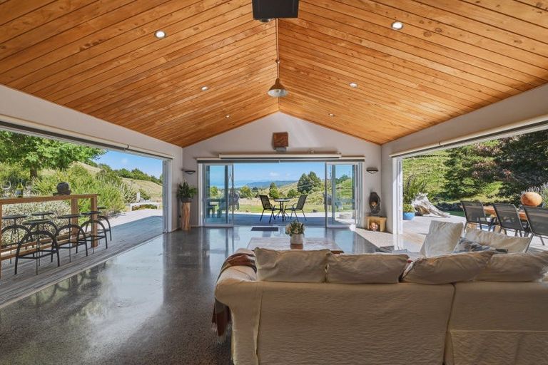 Photo of property in 34 Hepina Heights, Kinloch, Taupo, 3377