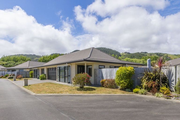 Photo of property in Georgia Estate, 53/3 Georgia Grove, Paraparaumu, 5032