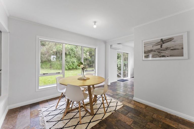 Photo of property in 5 Stanhope Grove, Korokoro, Lower Hutt, 5012