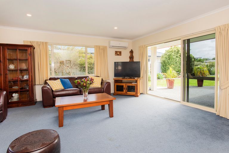 Photo of property in 19 Margaret Place, Lytton West, Gisborne, 4010