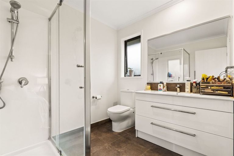 Photo of property in 46 Kaipara Portage Road, Riverhead, 0820