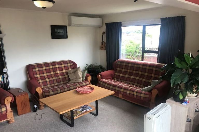 Photo of property in 130a Miramar Avenue, Miramar, Wellington, 6022