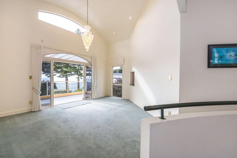 Photo of property in 24a Rock Isle Road, Torbay, Auckland, 0630