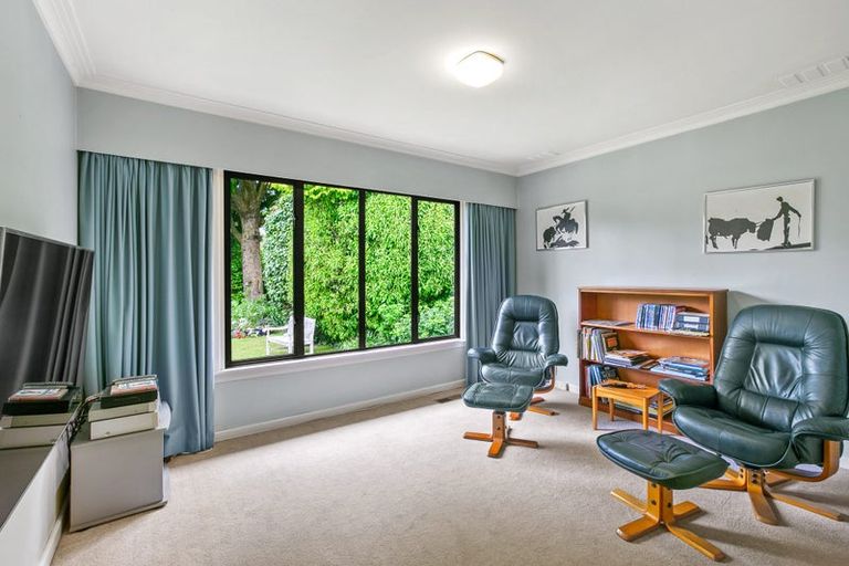 Photo of property in 184c Seaview Road, Westown, New Plymouth, 4310