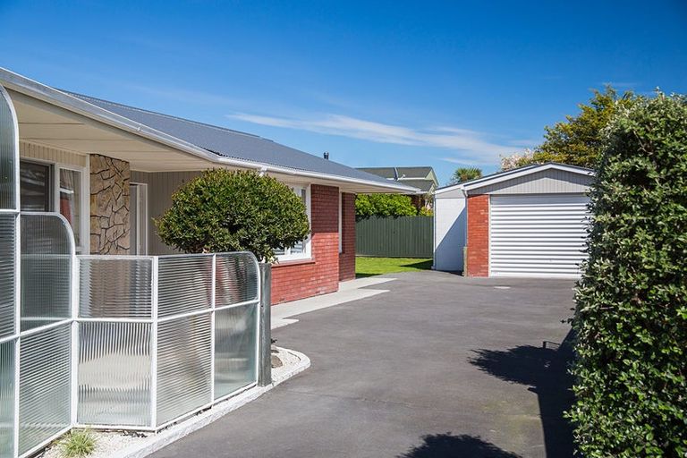 Photo of property in 30 Lynfield Avenue, Ilam, Christchurch, 8041