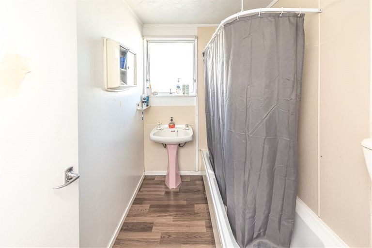 Photo of property in 6b Wordsworth Street, Gonville, Whanganui, 4501