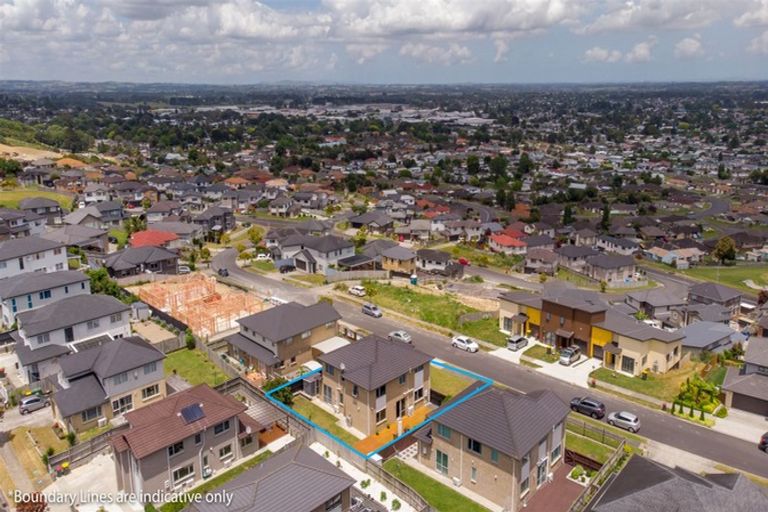 Photo of property in 16 Kirikiri Drive, Papakura, 2110