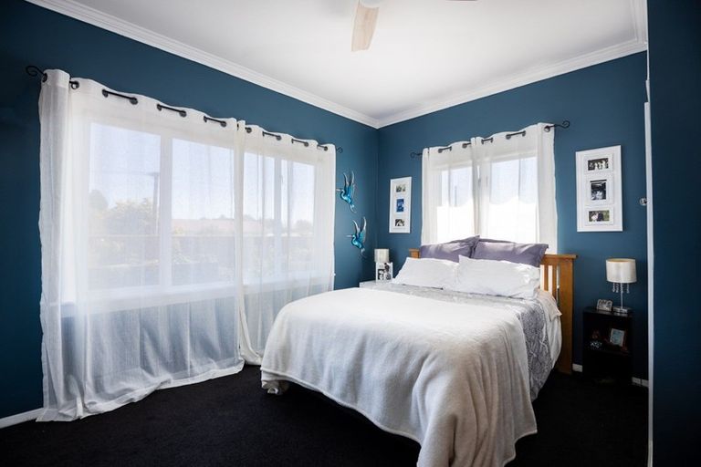 Photo of property in 5 Tupoki Street, Glen Avon, New Plymouth, 4312