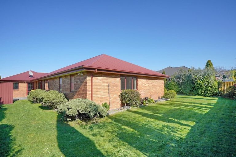 Photo of property in 43 Heathridge Place, Lincoln, 7608