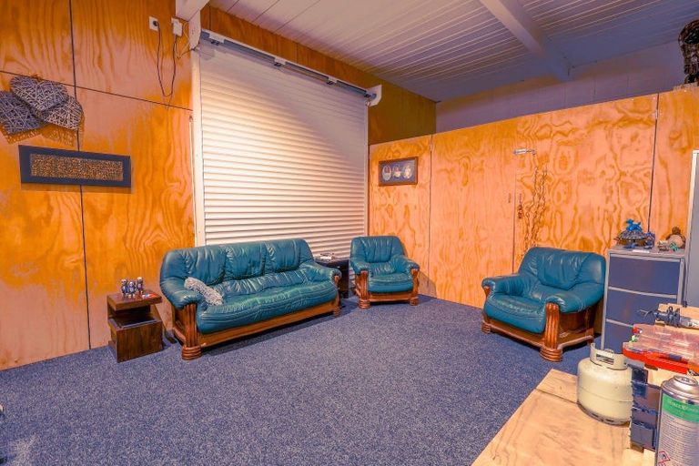 Photo of property in 57 Hawaiian Parade, Arkles Bay, Whangaparaoa, 0932