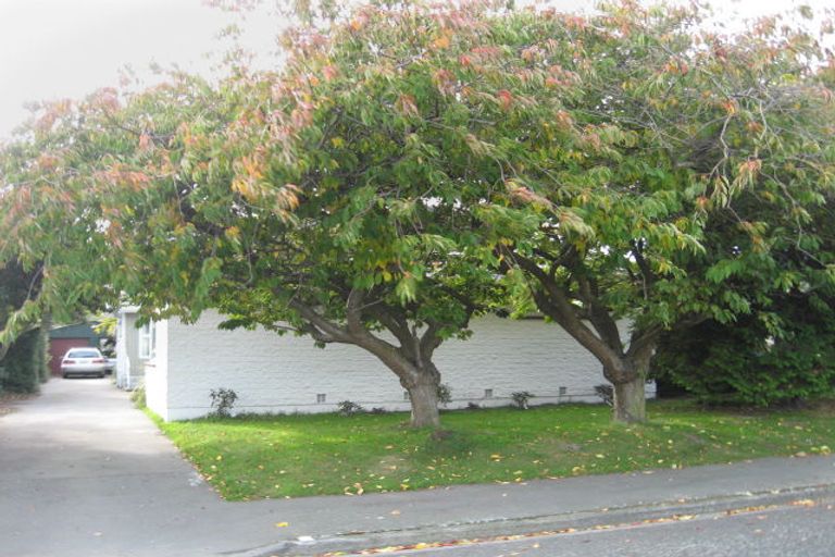 Photo of property in 8 Doncaster Street, Sockburn, Christchurch, 8042