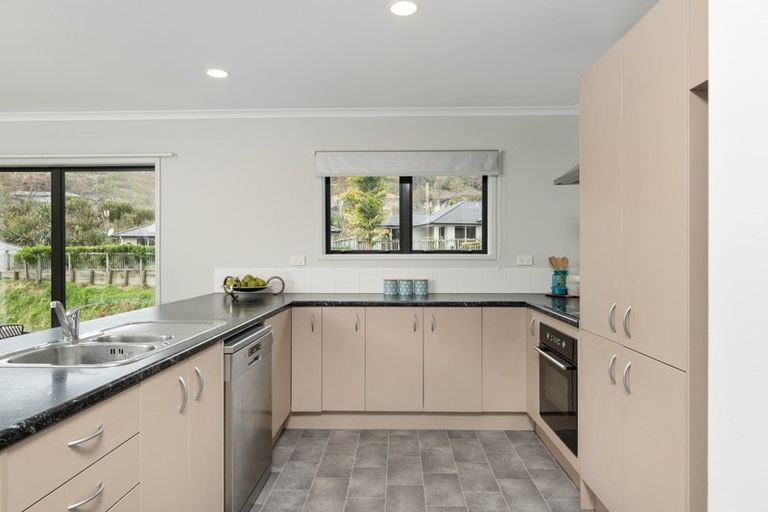 Photo of property in 28/19 Glencarron Place, Bethlehem, Tauranga, 3110