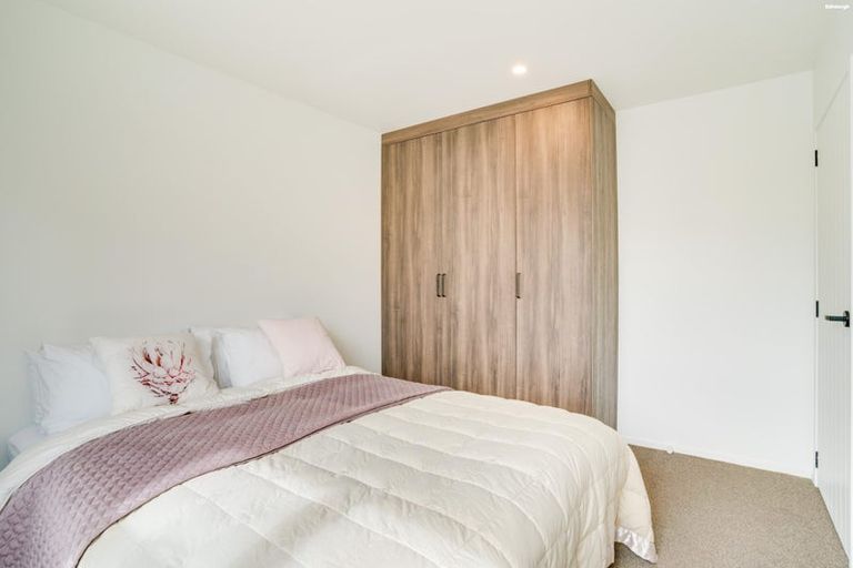 Photo of property in 1 Thorn Street, Caversham, Dunedin, 9012